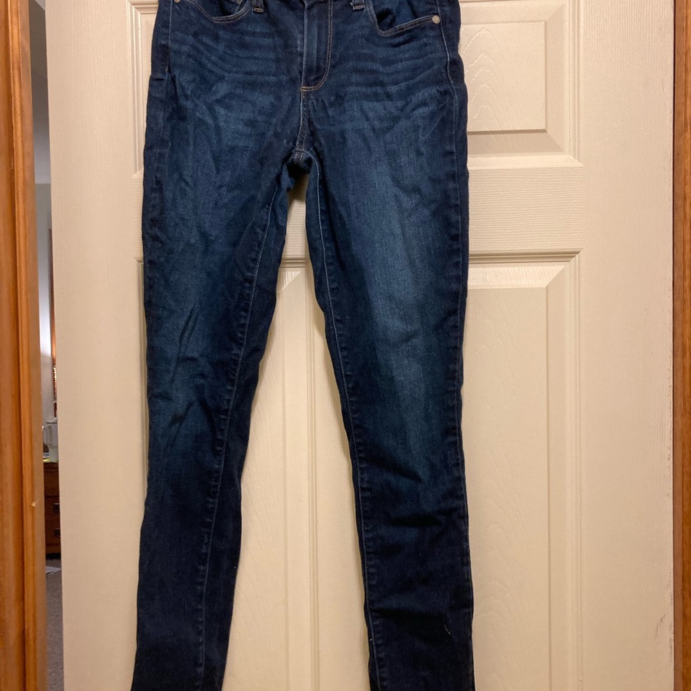 EUC Paige skyline skinny jeans 27 Denim Reagan